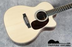Martin 000 Cutaway Custom (2023)_13
