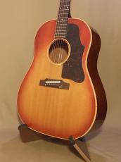 Gibson J-45_2