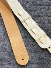 Grande uomo 【クリアランスセール】白鞣し鹿革ストラップ【クロサワ楽器店オリジナル/限定品】_2
