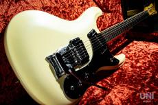 Mosrite V-65 The Ventures Model_9
