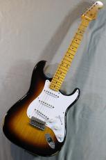 Fender Custom Shop 【特別セール】LTD 70th Anniversary 1954 Stratocaster Relic Wide-Fade 2-Color Sunburst_4