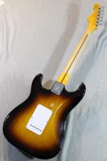 Fender Custom Shop 【特別セール】LTD 70th Anniversary 1954 Stratocaster Relic Wide-Fade 2-Color Sunburst_10