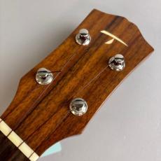 T's Ukuleles SD-200_4