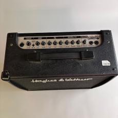 Hughes & Kettner Edition Blue 30D_2