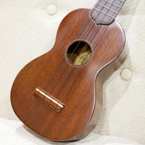 Pinoi PN-01 / Soprano / Mahogany / #07003 【ちょいキズ品。稀少&良質で評価の高い国産モデル。】