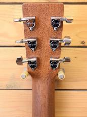 Martin DJR-10-20/Dreadnought Junior_4