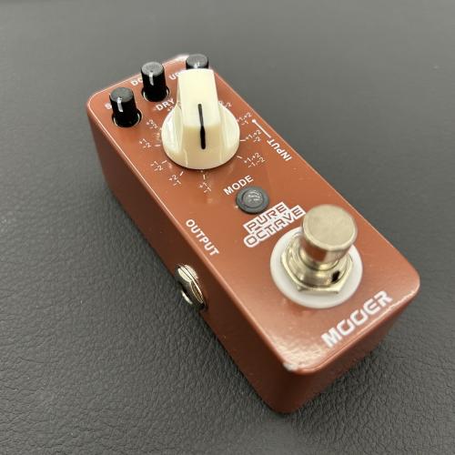 MOOER Pure Octave