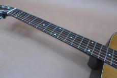 Kasuga BG-80 / Solid Spruce Top・Solid Mahogany Side and Back・Inlay Logo・Mahogany Neck・Rosewood Fingerboard and Bridge・Tortoise Color Pick guard・Cedar Wood Waving Bracing【With Hard Case】 1973年製_8