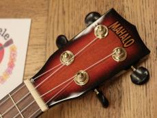 MAHALO Red Burst Soprano with Gear Tuners_6