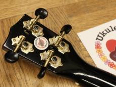 MAHALO Red Burst Soprano with Gear Tuners_8