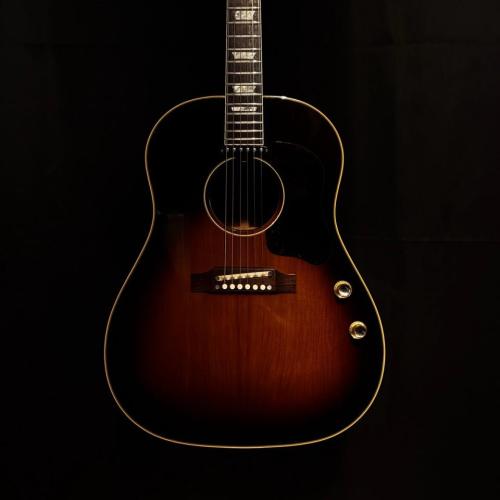 Gibson J-160E 1997 / 2.22kg 