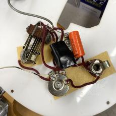 Rickenbacker 420 Mapleglo_11