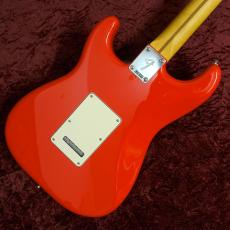 Fender Player II Stratocaster Coral Red_2