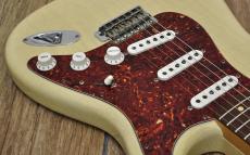 Fender Custom Shop '63 stratocaster closet classic Blonde Ash_9