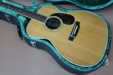 Cat's Eyes CE-2000S / Limited Product Model・C.F Martin Inner Stamp・Abalone Trim and Rosette・Spruce Top・Jacaranda Side and Back・Ebony Fingerboard and Bridge・Long Saddle【With Original Case】1978年製_2
