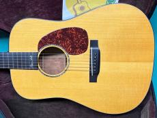 Martin D-18CW_2