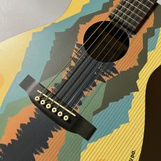 Martin 【Ed Sheeranも使用するミニギターの代名詞】"Little Martin"  LX1 Life is Good_3