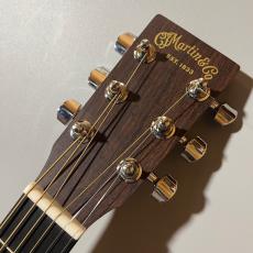 Martin 【Ed Sheeranも使用するミニギターの代名詞】"Little Martin" LX1_5