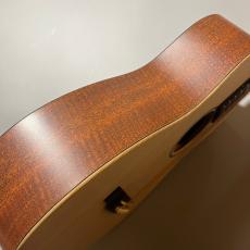 Martin 【Ed Sheeranも使用するミニギターの代名詞】"Little Martin" LX1_9