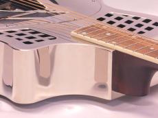 Republic Guitars Tricone Cutaway Polished Nickel Finish_10