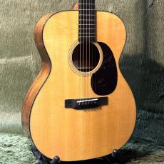 Martin 【当店限定特典付き】000-18 Standard #2931519【揺らめく杢目を持った個体】