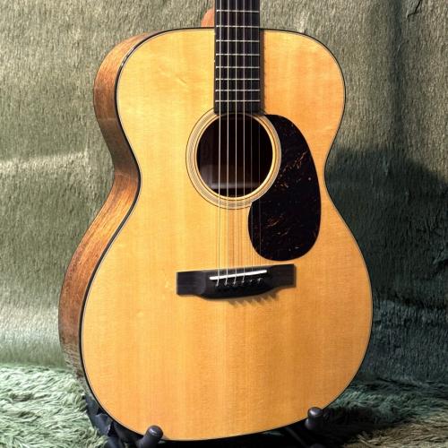 Martin 【当店限定特典付き】000-18 Standard #2931519【揺らめく杢目を持った個体】