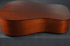Martin D-18_15