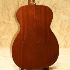 Martin OOO-18_2