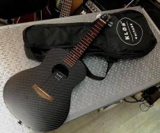KLOS Guitar  Carbon Fiber Tenor Ukulele　テナーウクレレ　
