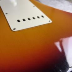 Fender Limited Edition Vintera II Road Worn ‘60s Stratocaster -3-Color Sunburst - #MX26041897【3.46kg】_10