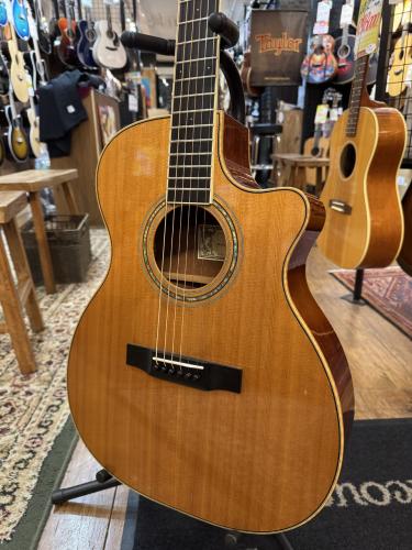Larrivee OMV-05【無金利キャンペーン】