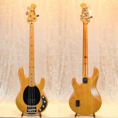 MUSIC MAN Sting Ray4_2