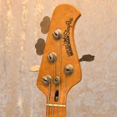 MUSIC MAN Sting Ray4_3