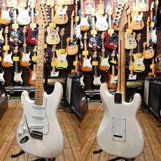 Fender Standard Strarocaster Left Handed_2