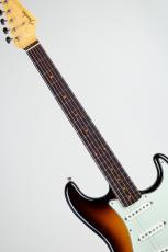 Fender New American Vintage 59 Stratocaster Rosewood Fingerboard 3-Color Sunburst 2012_5