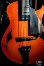 Marchione Guitars Marchione 15" Archtop