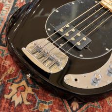 Sterling by MUSIC MAN S.U.B. Series Stingray Ray4 / BLACK_3