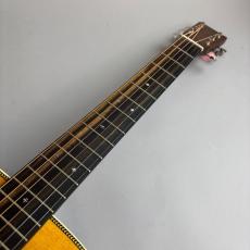 Martin HD-28 Standard_3