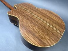 Kevin Ryan Mission Grand Concert (M.G.C) / Solid Cedar Top・Solid Rosewood Side and Back・Venetian Cutaway・Abalone Trim and Rosette・Ebony Fingerboard and Bridge・Clear Pick-guard【With Original Hard Case】2000年代製_7