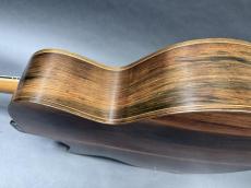 Ervin Somogyi Small Jumbo SJ Jacaranda / Florentine Cutaway・European Spruce Top・Jacaranda Side and Back・Vertical Inlay・Ebony Fingerboard and Jacaranda Bridge・Honduras Mahogany Neck・Clear Pick guard 2001年製_4