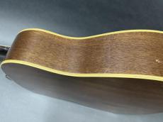Gibson J-45 1957年製 / Spruce Top・Mahogany Side and Back・Kluson Singles Line Peg・Jacaranda Fingerboard & Bridge・Mahogany Neck・1-Ling Rosette・Adjustable Ceramic Saddle・Large Thin Pick guard 【With Hard Case 】_4