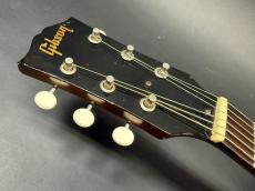 Gibson J-45 1957年製 / Spruce Top・Mahogany Side and Back・Kluson Singles Line Peg・Jacaranda Fingerboard & Bridge・Mahogany Neck・1-Ling Rosette・Adjustable Ceramic Saddle・Large Thin Pick guard 【With Hard Case 】_8