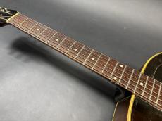 Gibson J-45 1957年製 / Spruce Top・Mahogany Side and Back・Kluson Singles Line Peg・Jacaranda Fingerboard & Bridge・Mahogany Neck・1-Ling Rosette・Adjustable Ceramic Saddle・Large Thin Pick guard 【With Hard Case 】_9