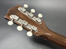 Gibson J-45 1957年製 / Spruce Top・Mahogany Side and Back・Kluson Singles Line Peg・Jacaranda Fingerboard & Bridge・Mahogany Neck・1-Ling Rosette・Adjustable Ceramic Saddle・Large Thin Pick guard 【With Hard Case 】_10