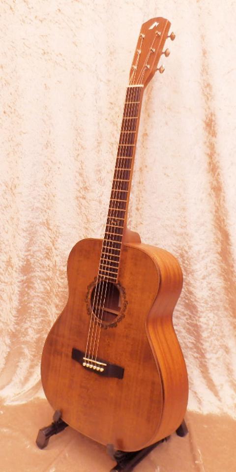 ギター Morris 88898-1.jpg