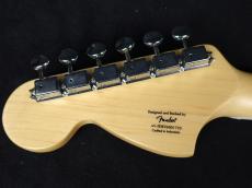 Squier Paranormal Troublemaker Telecaster Deluxe Bigsby Honey Sunburst_9