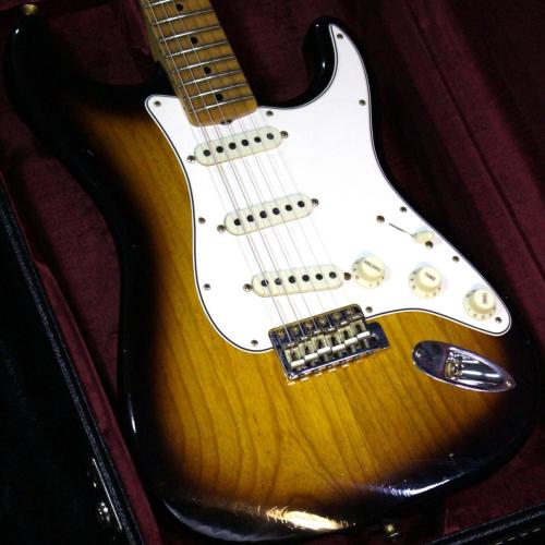 Fender Custom Shop 【モダンビンテージ】Postmodern Stratocaster Journeyman Relic 2 Color Sunburst #16402【3.48kg】