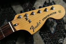 Fender Japan Antigua Stratocaster 2002-2004_3