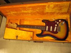 Fender Custom Shop 63 Stratocaster Relic (2012)_10