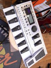 BOSS GT-10